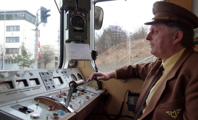 Поездка на историческом метро