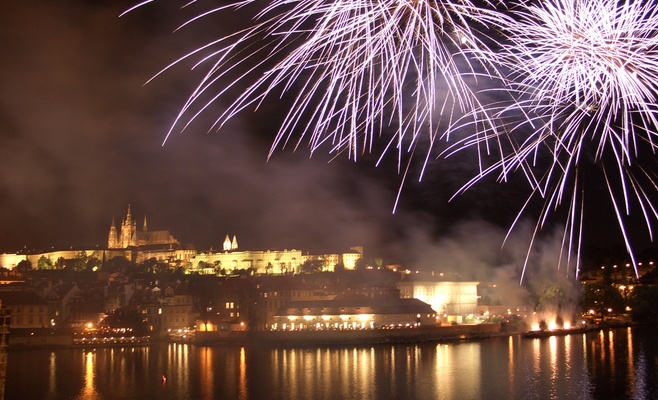 В Праге состоялся торжественный салют в честь главы Китая