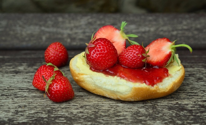 Сбор клубники на «Йиржаке»