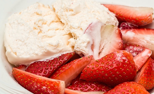 Сбор клубники на «Йиржаке»