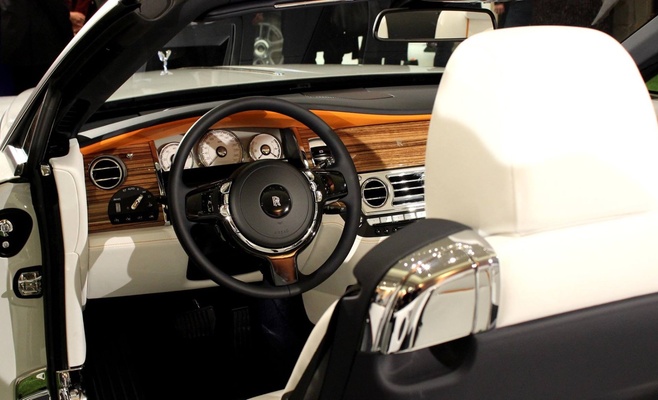 В Чехии открыли первый салон Rolls-Royce