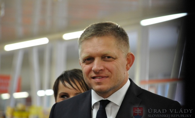 Премьер-министр Словакии отменил визит Чехии из-за проблем со здоровьем