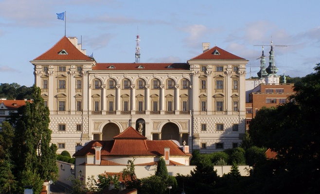 День открытых дверей в Чернинском дворце — резиденции МИДа Чехии