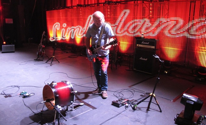 Стендап-комик Билл Бэйли в Праге