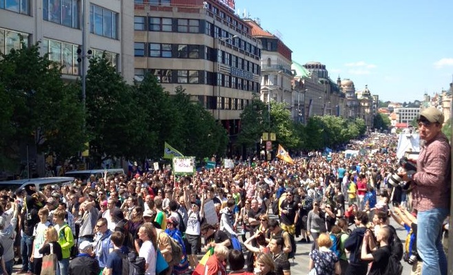 Тысячи человек приняли участие в шествии за легализацию марихуаны