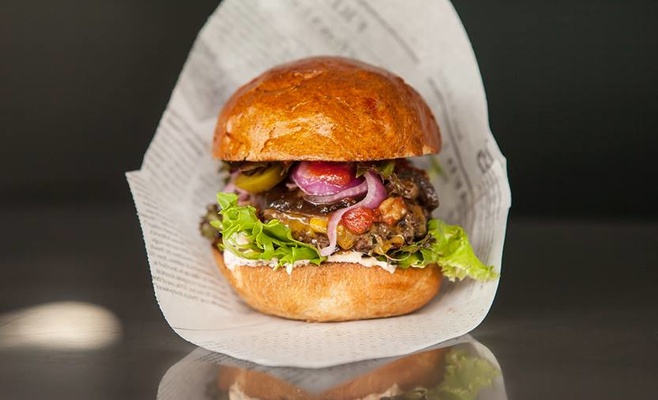 Фестиваль пива и гамбургеров