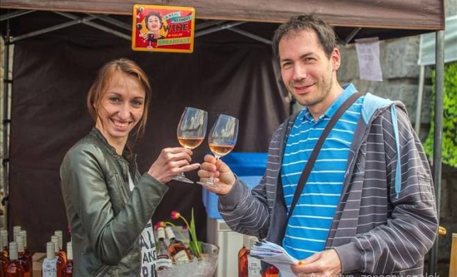 Фестиваль вина «Розовый май»