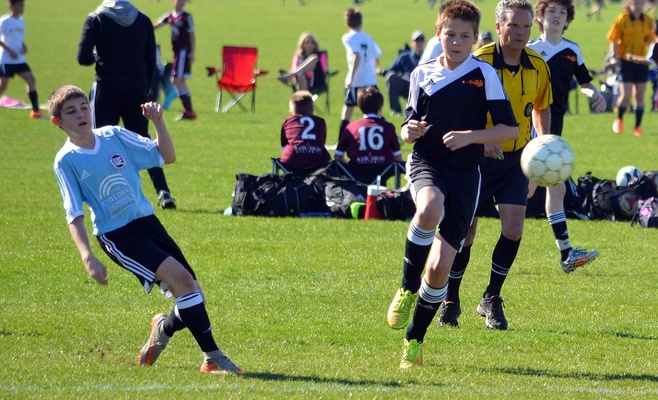 Турнир по мини-футболу Love Football Hate Racism