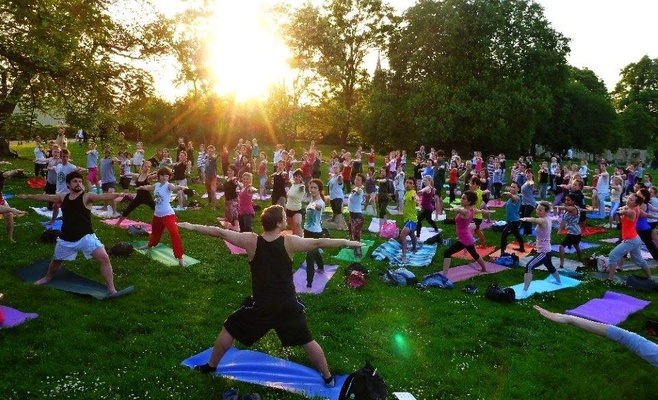 Бесплатные лекции йоги в Праге