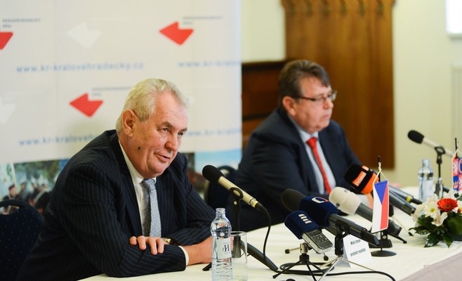 Президент Чехии рассказал о своём первом сексуальном опыте и об отношении к марихуане