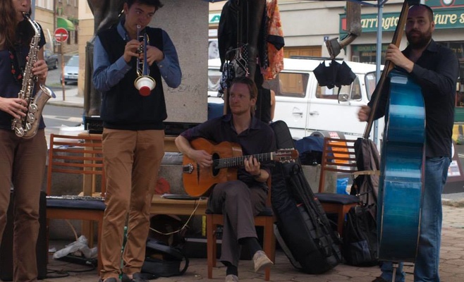 Фестиваль Žižkovské mezidvorky