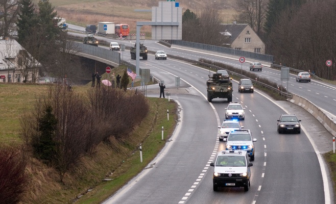 Стали известны подробности приезда конвоя США в Чехию