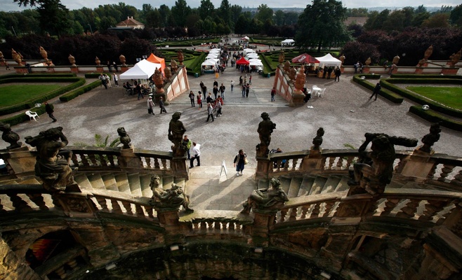 Сбор винограда в Тройском замке