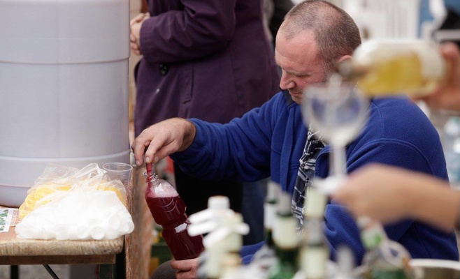 Сбор винограда в Тройском замке