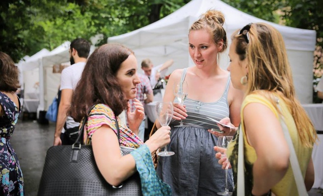 Фестиваль вина «Любим Просекко»