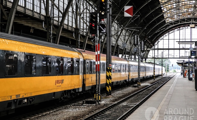 Поезд, направляющийся в Будапешт из Праги, насмерть сбил мужчину