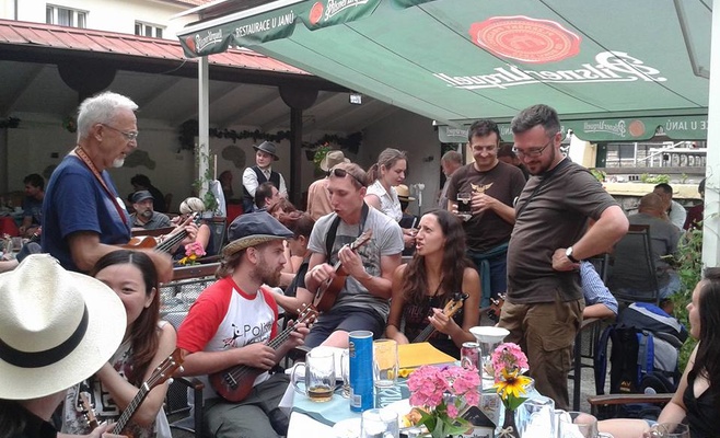 Мультикультурный фестиваль Ukulele