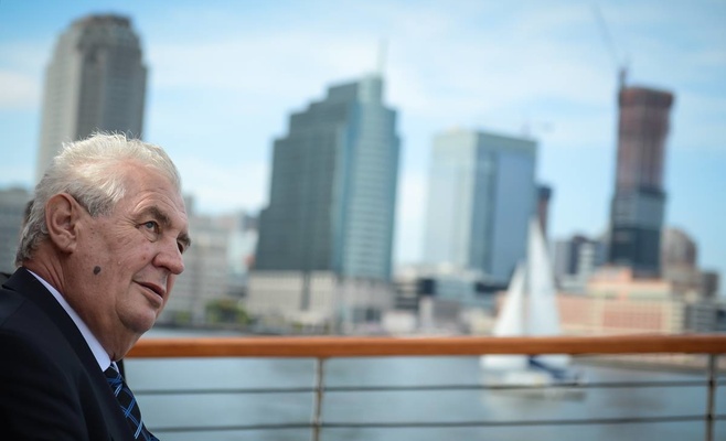 Президент Чехии назвал актом террора события в Орландо