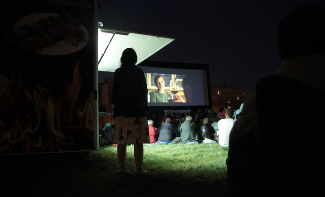 Kinobus — кино под открытым небом