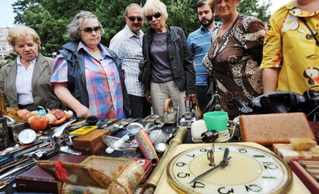 Блошиный рынок на Тыловой площади