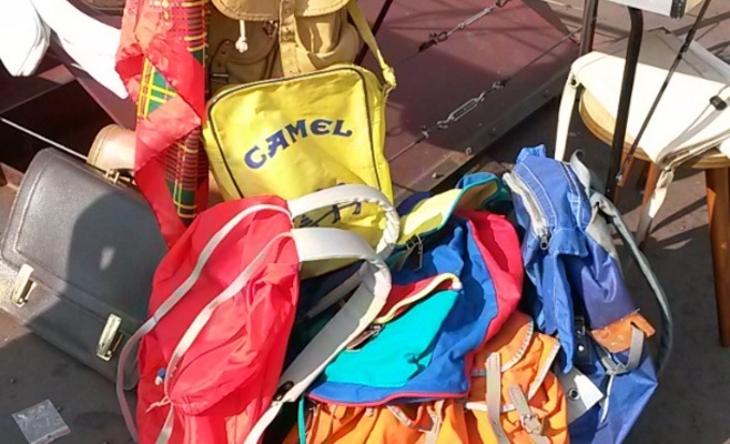 Блошиный рынок на Тыловой площади