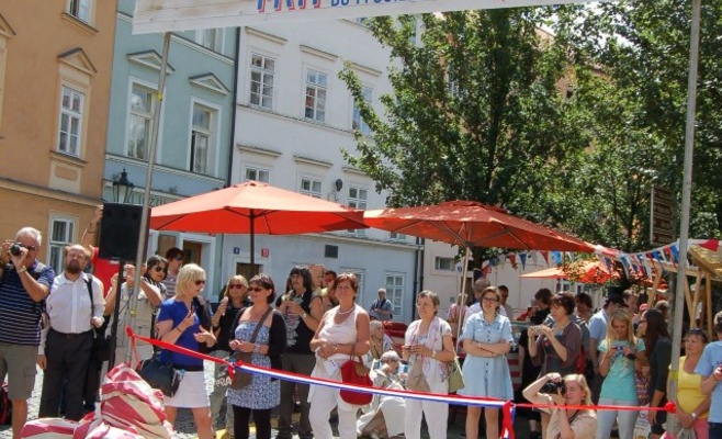 Французский рынок На Кампе