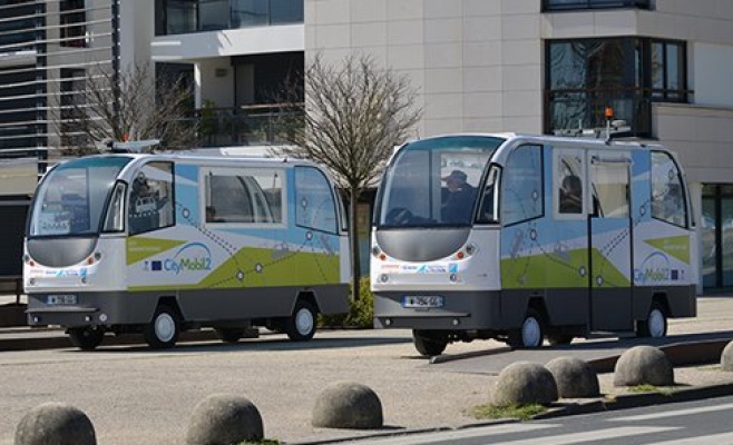 Первый самоуправляющийся автобус скоро выедет на улицы Праги