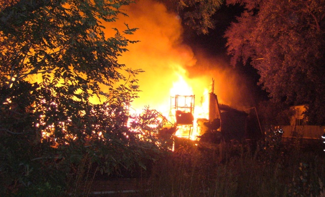 В Оломоуце сгорел большой склад текстильных изделий