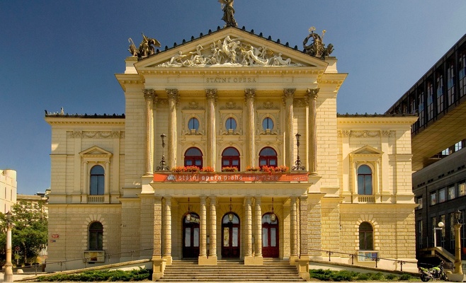 Государственная опера закрывается на реконструкцию