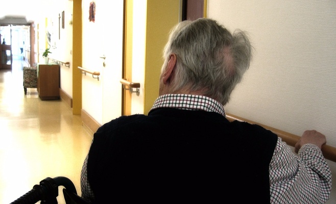 Учёные из чешской Академии наук обнаружили одну из причин болезни Альцгеймера