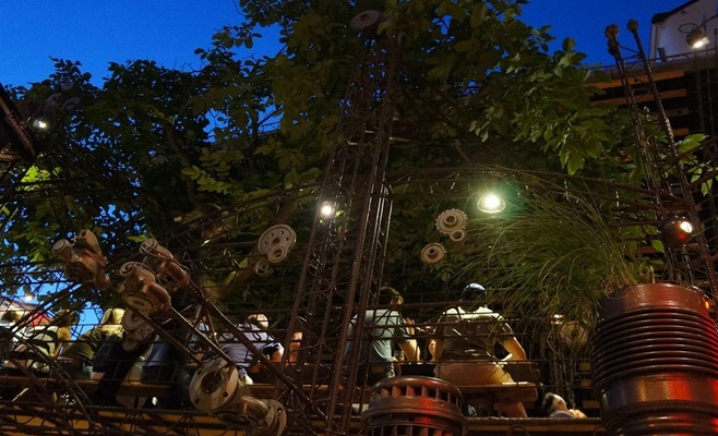 Летний кинотеатр Cross Club