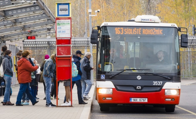 В пражских автобусах появятся счётчики для подсчёта пассажиров