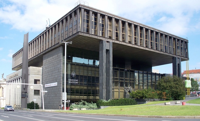 Вместо Пражской магистрали — зелёный бульвар