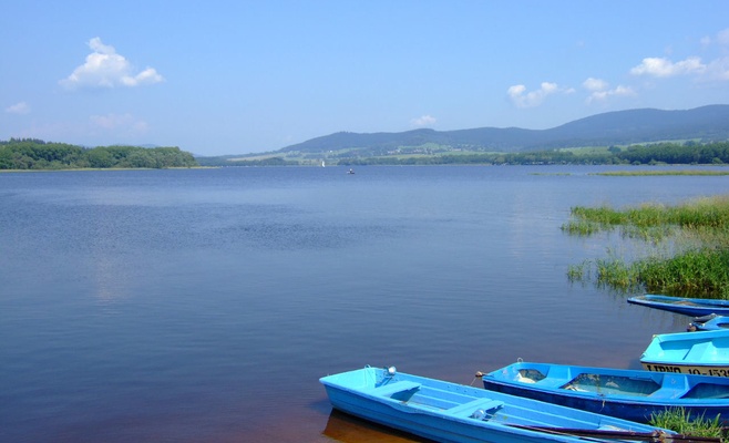 На водохранилище Слапы затонул паром, погибших нет
