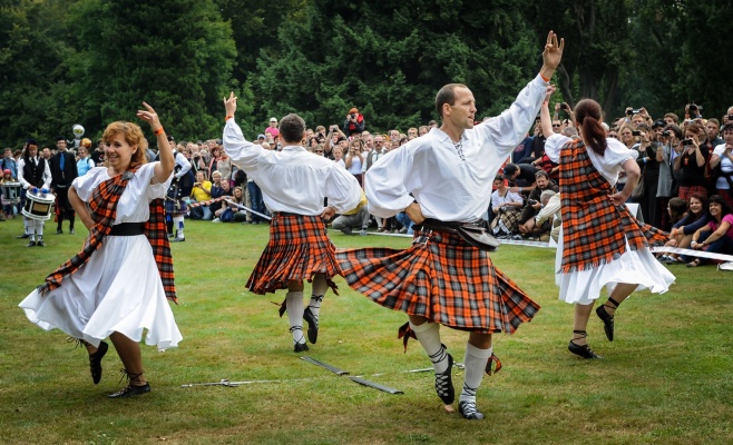 Игры горцев в замке Сихров