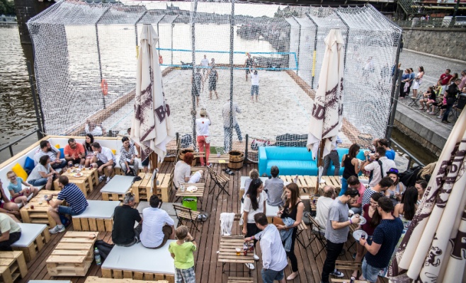 Бесплатные занятия йогой на Наплавке