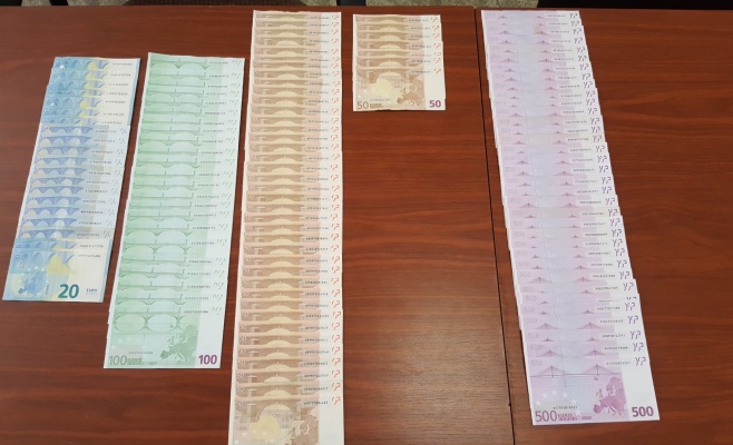 Впервые в Чехии банкоматы были взломаны ювелирным способом. Задержаны россияне