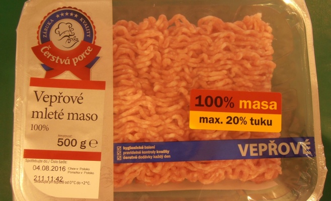 В чешских магазинах продавали опасное мясо