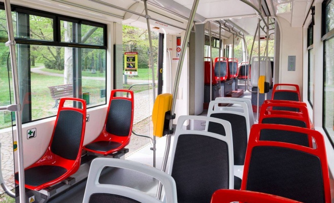 В пражском метро впервые появятся пластмассовые сиденья