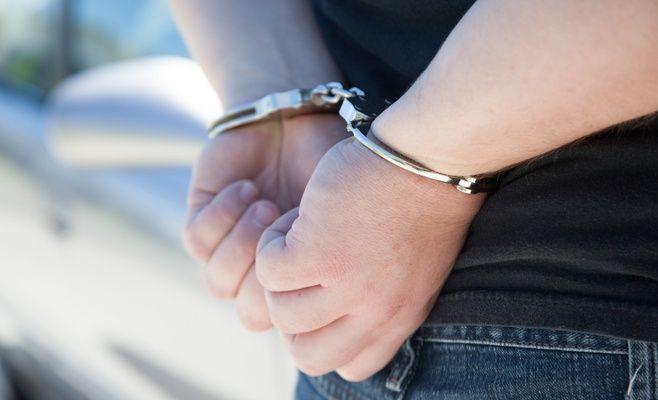 Украинец в Праге изнасиловал и обокрал чешку, снимая всё на камеру