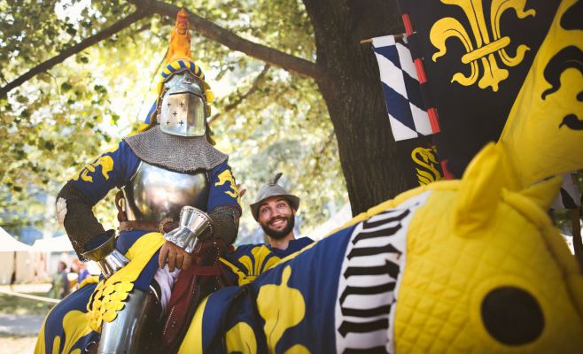 Коронационные торжества Карла IV состоятся в эти выходные