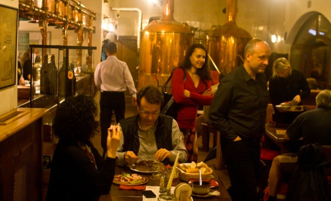 Монастырская пивоварня Страгов