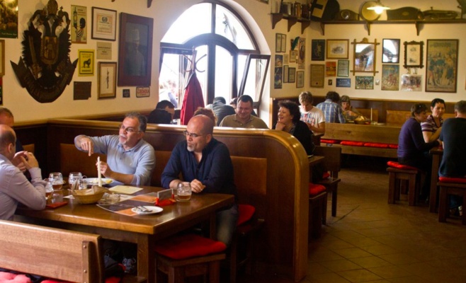 Монастырская пивоварня Страгов