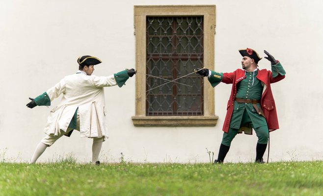 Ярмарка фехтования и фэнтези RepliCon