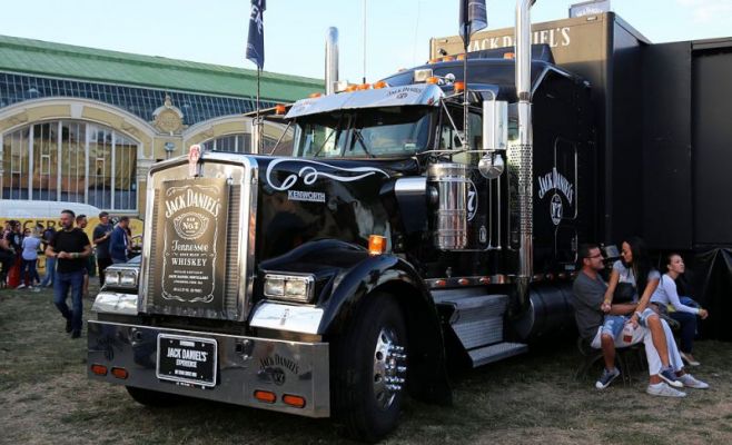 BurgerFest – фестиваль американских бургеров покорит Прагу