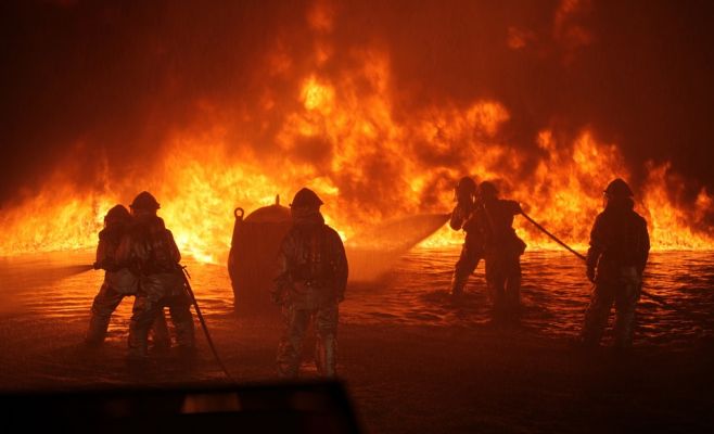 Предупреждение гидрометцентра: в Праге возможны пожары