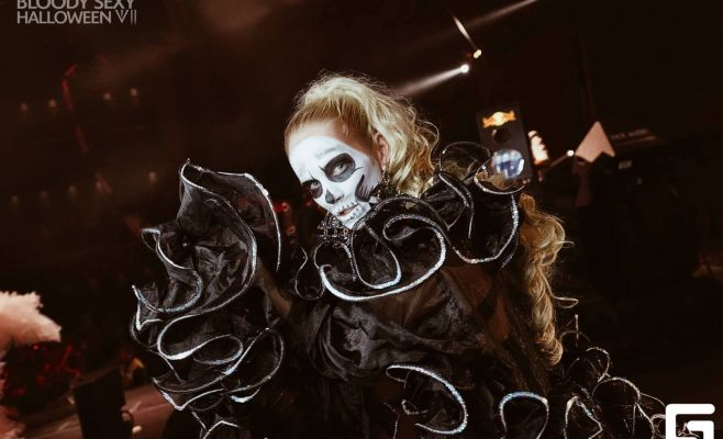 Вечеринка Bloody Sexy Halloween